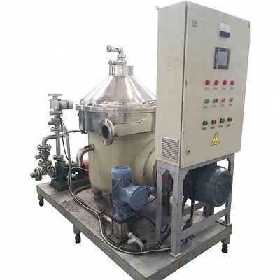 Separateur industriel de lait et de crème dans les machines de transformation laitière